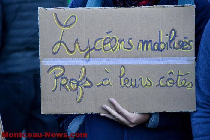 manif-06102616