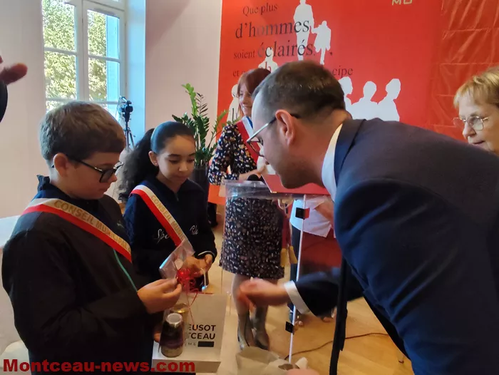 reception-jumelage-montceau-04092613