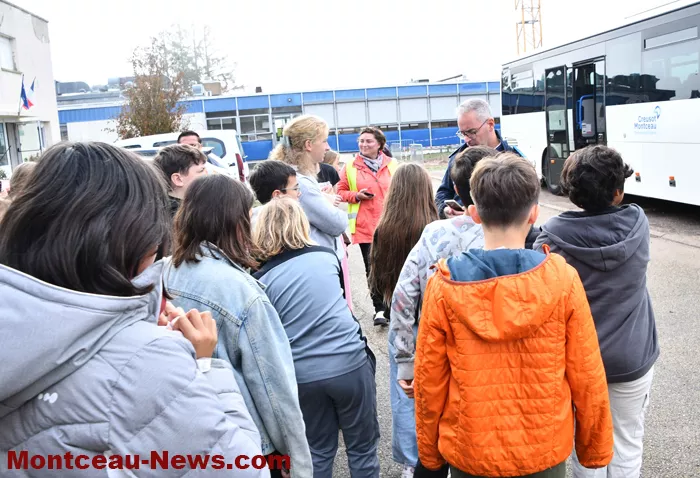 securite-bus-college-16102610