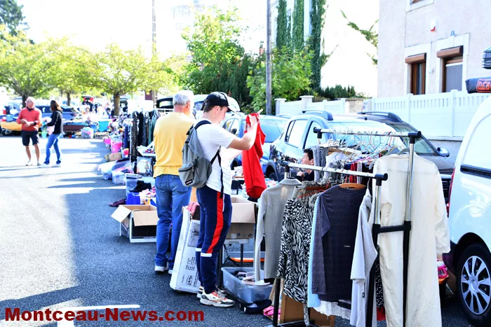 vide-grenier-st-vallier-0810261
