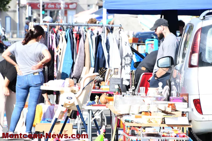 vide-grenier-st-vallier-0810269